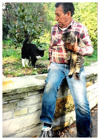 1990.. Rob and 'Boston Blackie' (he named him after a 30s movie detective) and 'Momcat' (many kittens' worth).jpg